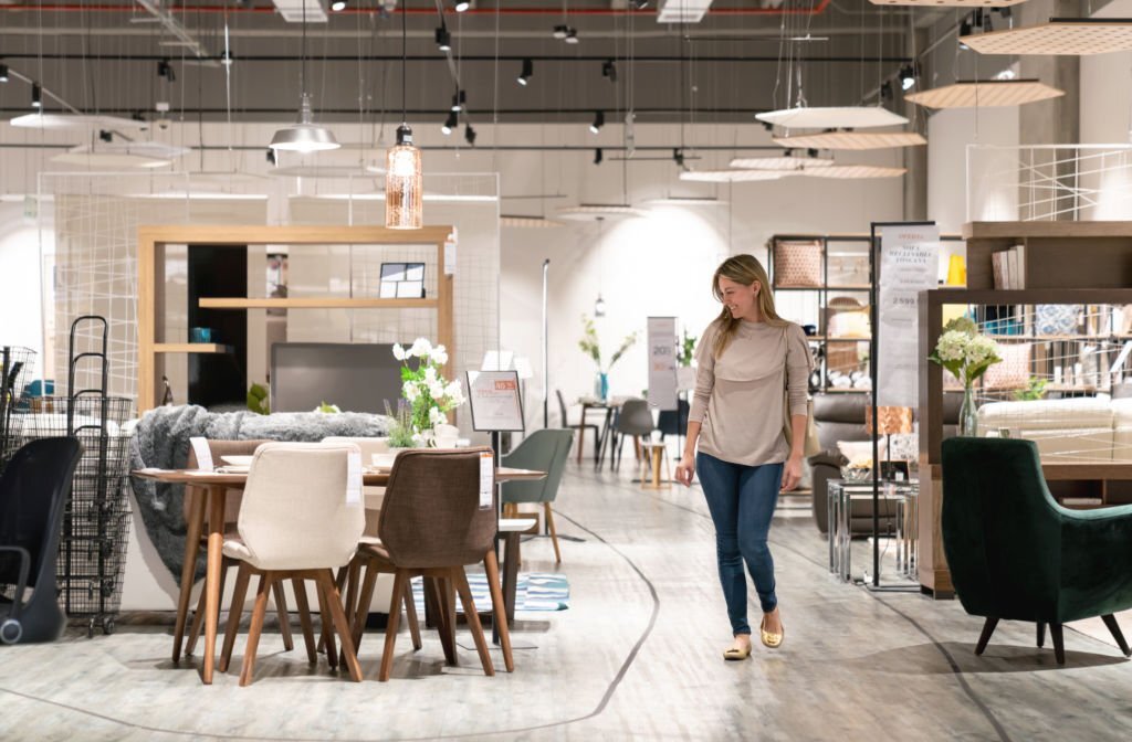 Weighing the Pros and Cons of New vs. Pre-owned Furniture