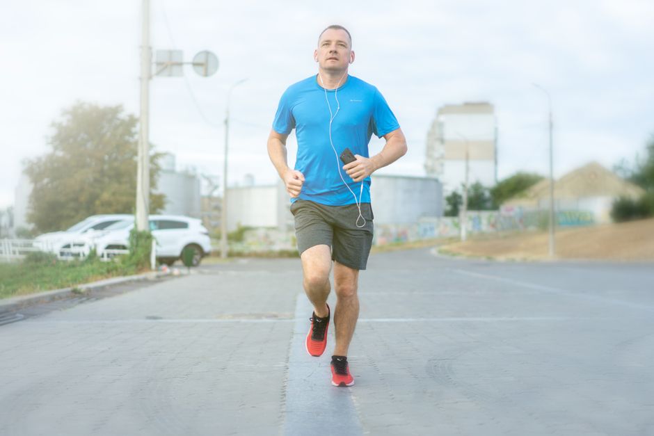 IONOS Fitness Tracker Review: Does a Budget Band Deliver Real Results?